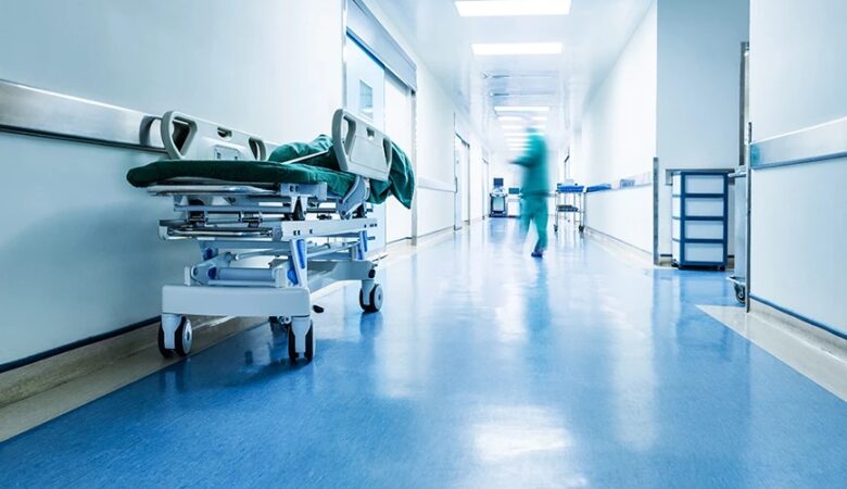 Θρίλερ στο νοσοκομείο της Κέρκυρας: Πώς έγινε το έγκλημα στην ψυχιατρική κλινική – Την κάρφωσε με στυλό στον λαιμό