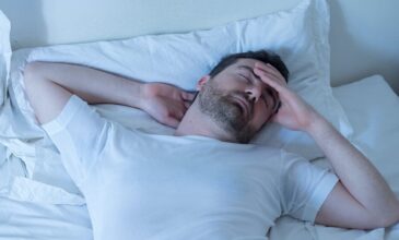 O κακός ύπνος μπορεί να προκαλέσει σε βάθος χρόνου ακόμα και καρκίνο