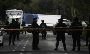 Μακελειό στο Μεξικό: Ένοπλοι δολοφόνησαν 18 ανθρώπους μέρα μεσημέρι – Μεταξύ αυτών και ο δήμαρχος