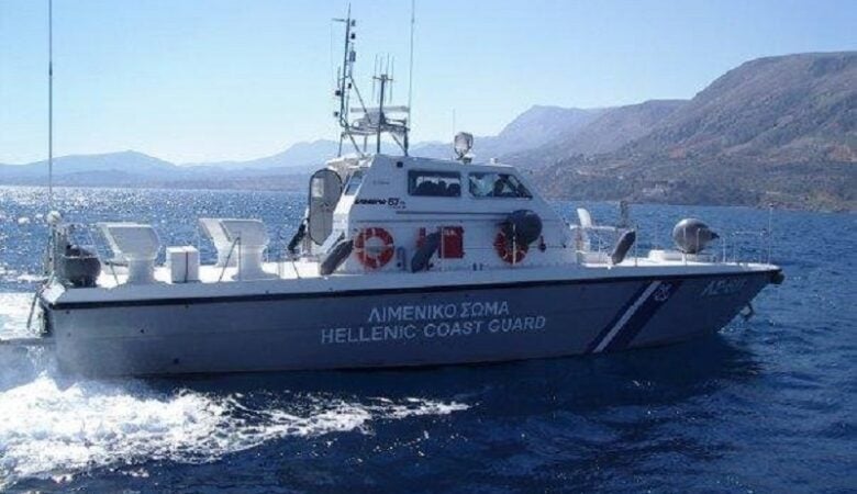 Λέσβος: Εντοπίστηκαν σώοι άλλοι 15 μετανάστες και ένας νεκρός από το ναυάγιο λέμβου