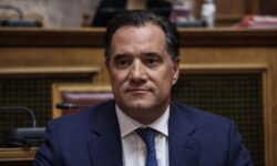 Άδωνις Γεωργιάδης: Δεν θα κλείσουν τα τακτικά χειρουργεία στο Παίδων Αγλαΐα Κυριακού