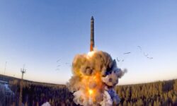 Αναβλήθηκαν επ’ αόριστον οι συνομιλίες Ρωσίας-ΗΠΑ για τη μείωση των πυρηνικών οπλοστασίων