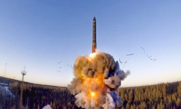 ΝΑΤΟ: Η χρήση πυρηνικών όπλων από τη Ρωσία θα πυροδοτούσε μια «απάντηση» από τους συμμάχους της Ουκρανίας