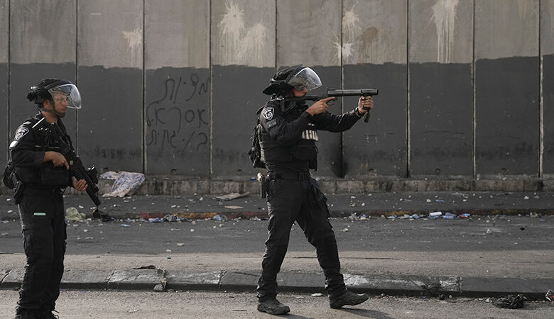 Συνάντηση Ισραηλινών-Παλαιστινίων μετά την αιματηρή βία των τελευταίων ημερών