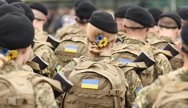 Ζελένσκι: Ο ουκρανικός στρατός ζητά την επιστράτευση επιπλέον 450.000 – 500.000 ανθρώπων