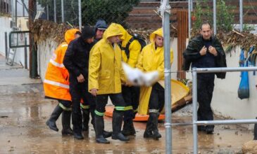 Επικίνδυνα καιρικά φαινόμενα σε Ρόδο Χάλκη και Καστελόριζο – Νέο μήνυμα του 112 – Πώς θα κινηθεί η κακοκαιρία τις επόμενες ώρες