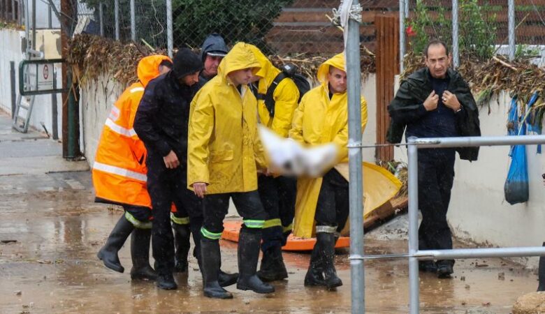 Επικίνδυνα καιρικά φαινόμενα σε Ρόδο Χάλκη και Καστελόριζο – Νέο μήνυμα του 112 – Πώς θα κινηθεί η κακοκαιρία τις επόμενες ώρες