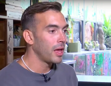 Ιάσονας Μανδηλάς: Τα σχολικά μου χρόνια ήταν ένας εφιάλτης για μένα