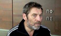 Γιάννης Στάνκογλου: Οδηγός ταξί τον απείλησε με περίστροφο και αποπειράθηκε να τον πατήσει