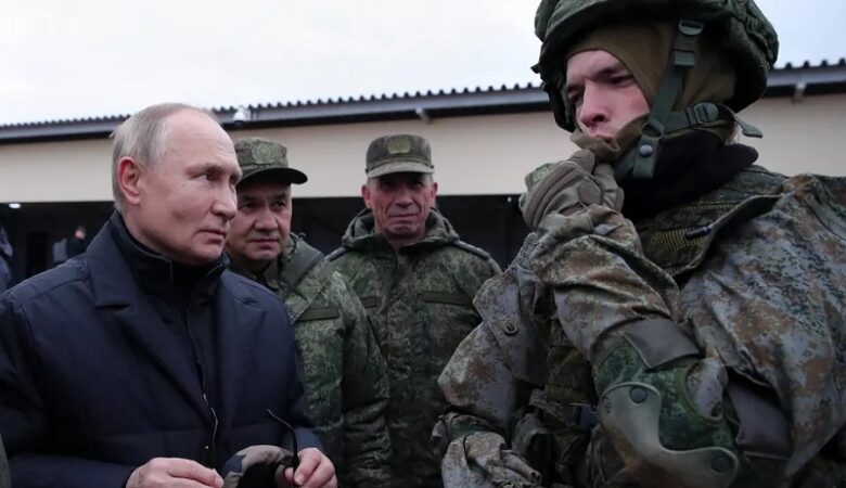 Ο Πούτιν είχε αναβάλει τρεις φορές την χρονική έναρξη της εισβολής στην Ουκρανία