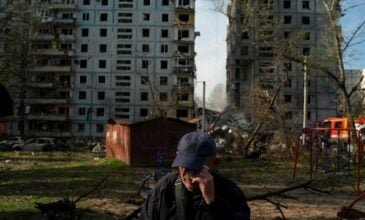 Πόλεμος στην Ουκρανία: Ήχησαν ξανά οι σειρήνες στο Κίεβο – Μπλακ άουτ θα ανακοινώσει η κυβέρνηση