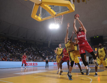 Basket League: Άνετη νίκη του Ολυμπιακού στο «Nick Galis Hall» επί του Άρη