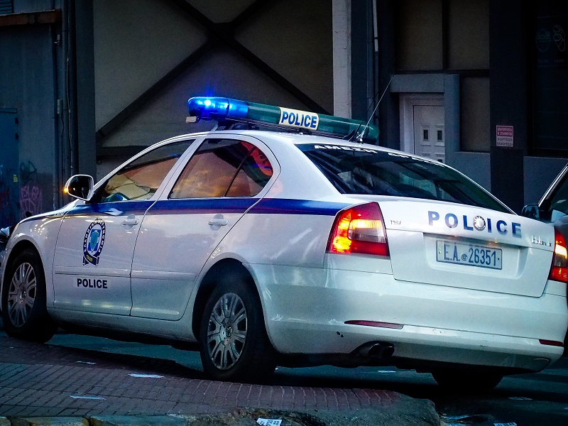 Συνελήφθη δραπέτης που είχε τραυματίσει θανάσιμα ηλικιωμένη προσπαθώντας να την ληστέψει στη Νίκαια