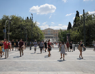 Καιρός: Ηλιοφάνεια με λίγες νεφώσεις την Τρίτη 23/9