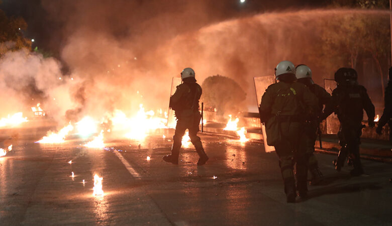 Θεσσαλονίκη: Πέντε συλλήψεις για τα επεισόδια μετά τις πορείες για το Πολυτεχνείο