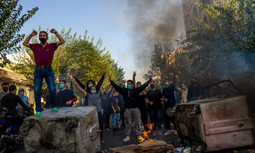 Ιράν: Πάνω από 70 νεκροί μέσα σε μια εβδομάδα στην καταστολή διαδηλώσεων από τις δυνάμεις ασφαλείας