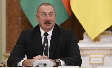 Αζερμπαϊτζάν: Ο Αλίεφ ακύρωσε τις ειρηνευτικές συνομιλίες με την Αρμενία λόγω… Μακρόν