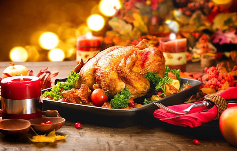 Πώς θα… γλιτώσουμε τα περιττά κιλά στις γιορτές