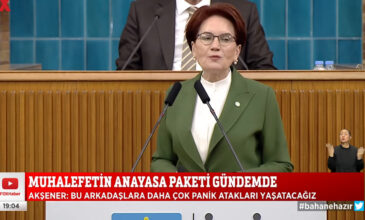 Τουρκία: Θερίζει η ακρίβεια – Η Ακσενέρ έφερε μήλα και πατάτες στο τουρκικό κοινοβούλιο