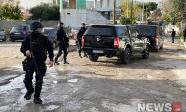 Τρεις συλλήψεις στην αστυνομική επιχείρηση στη Δυτική Αττική – Δείτε φωτογραφίες του News