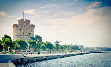 Θεσσαλονίκη: Η νύμφη του Θερμαϊκού είναι πιο όμορφη από ποτέ αυτήν την εποχή