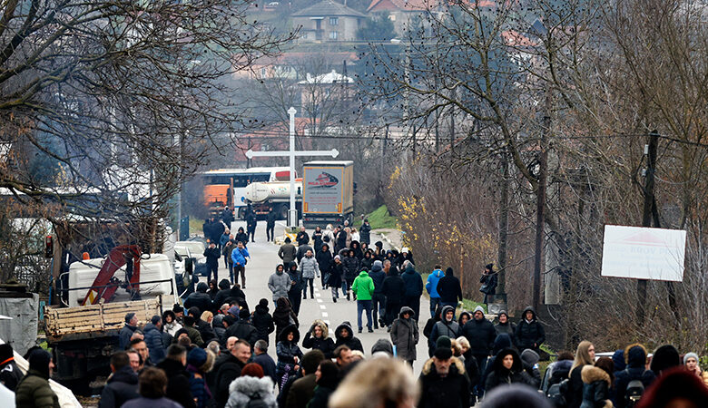 Διπλωματικός πυρετός σε ΕΕ, ΗΠΑ, Πρίστινα και Βελιγράδι για την επίλυση του ζητήματος του Κοσόβου