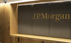 JP Morgan: Θετικό μομέντουμ για το ελληνικό τραπεζικό σύστημα