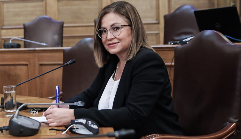 Μαρία Σπυράκη: Αναστέλλεται η ιδιότητα του μέλους της ΝΔ με απόφαση Μητσοτάκη