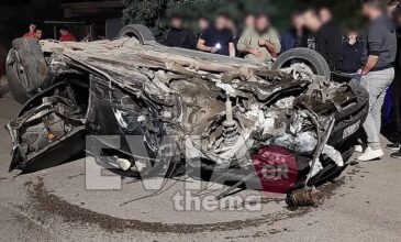Εύβοια: Αμάξι αναποδογύρισε και έπεσε στα κάγκελα ενός σπιτιού – Ο οδηγός αποκοιμήθηκε στο τιμόνι