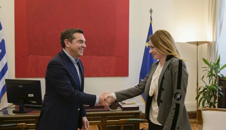 Στον ΣΥΡΙΖΑ προσχώρησε η ανεξάρτητη βουλευτής Αγγελική Αδαμοπούλου