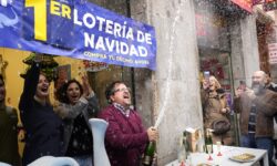 Ισπανία: Η χριστουγεννιάτικη λοταρία «El Gordo» μοίρασε 2,52 δισ. ευρώ