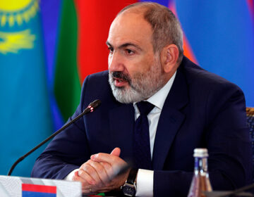 Αναγκαστική προσγείωση του ελικοπτέρου που μετέφερε τον πρωθυπουργό της Αρμενίας – «Όλα είναι καλά», λέει ο Πασινιάν