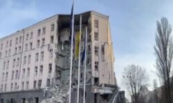 Πόλεμος στην Ουκρανία: Σειρήνες για αεροπορική επίθεση ακούστηκαν στο Κίεβο – Πληροφορίες για 10 εκρήξεις