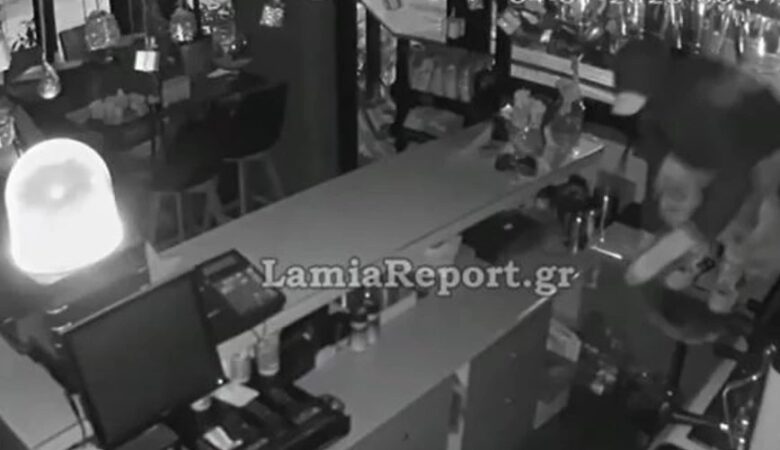 Λαμία: Διαρρήκτης μπήκε σε καφετέρια αλλά έφυγε με άδεια χέρια – Δείτε βίντεο