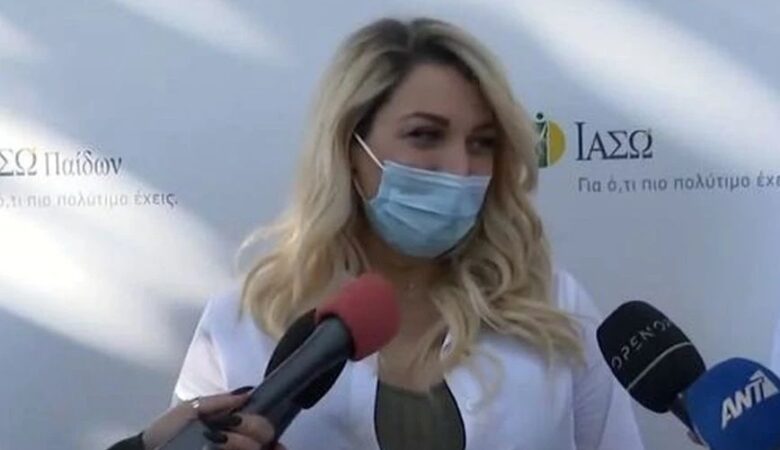 Κωνσταντίνα Σπυροπούλου: «Λύγισε» κατά την έξοδό της από το μαιευτήριο