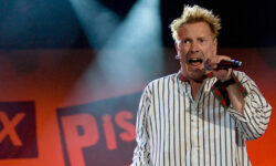 Ιρλανδία: Ο πρώην τραγουδιστής των Sex Pistols θέλει να πάει στη Eurovision με τραγούδι για τη σύζυγό του που πάσχει από Αλτσχάιμερ