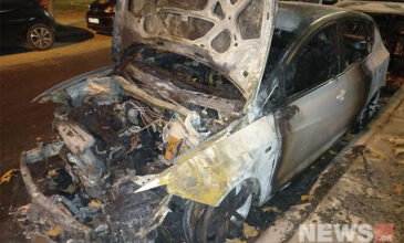 Έκαψαν αυτοκίνητο στο Κουκάκι – Δείτε τις φωτογραφίες του news