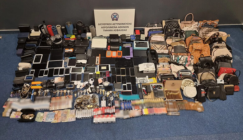 Υπάλληλος αεροδρομίου έκλεβε πράγματα και χρήματα από αποσκευές επιβατών – Συνελήφθη μαζί με την σύντροφό του