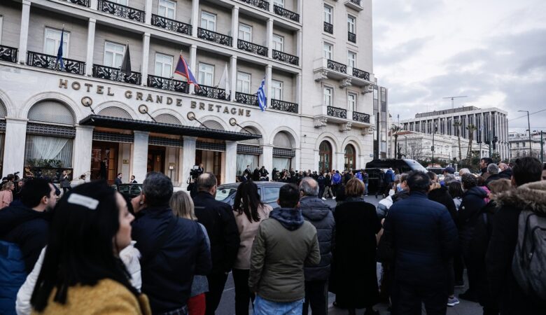 Κηδεία τέως βασιλιά Κωνσταντίνου: Στην Αθήνα «γαλαζοαίματοι» και υψηλοί προσκεκλημένοι