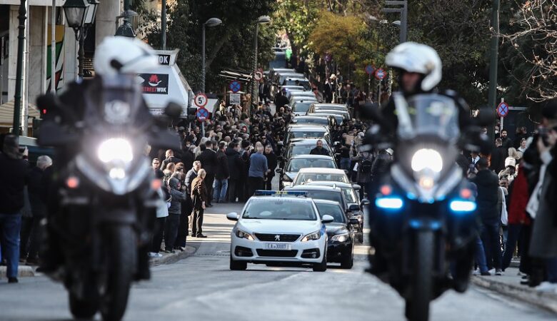 ΣΥΡΙΖΑ: Αυτό που παρακολούθησε σήμερα όλο το πανελλήνιο ήταν σύμφωνα με τον κ. Μητσοτάκη η κηδεία ενός «ιδιώτη»