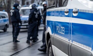 Συναγερμός στη Γερμανία: Οπλισμένος άντρας εισέβαλε σε σχολείο του Βερολίνου
