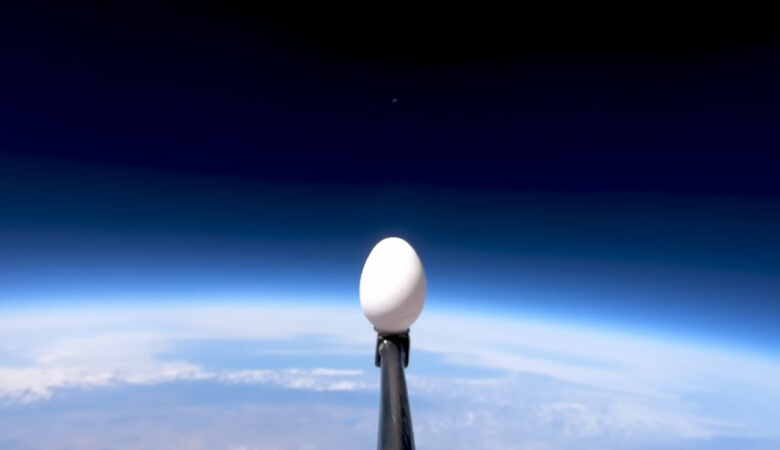 Το πιο τρελό πείραμα της NASA: Έριξαν αυγό από το διάστημα και δεν έσπασε