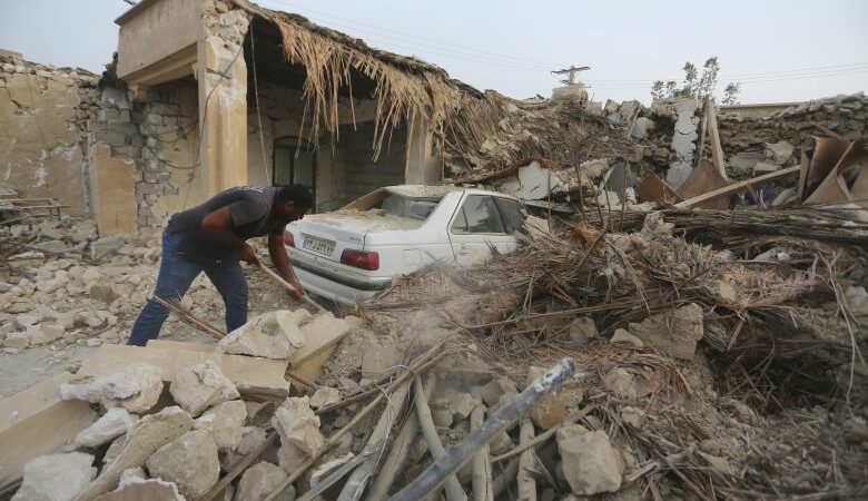Ιράν: Τουλάχιστον 70 τραυματίες και ζημιές σε σπίτια από σεισμό στο βορειοδυτικό τμήμα της χώρας