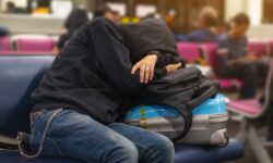Ρωσία: Υποχρεώνουν φοιτητές να υπογράψουν ότι δέχονται να καταταγούν πρόωρα στον στρατό