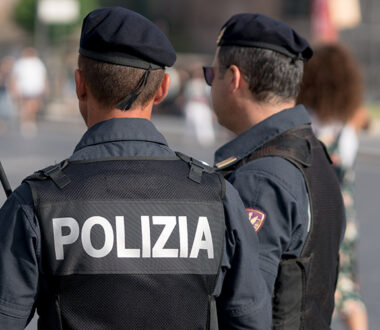 Ρωσίδα η γυναίκα που βρέθηκε νεκρή σε πάρκο της Ρώμης – Ο κατηγορούμενος για τη δολοφονία της συνελήφθη στην Σκιάθο