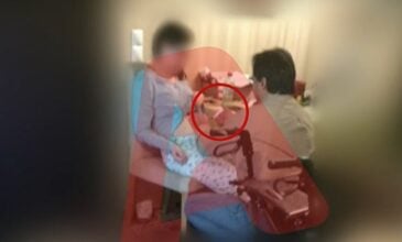 Νέα υπόθεση ψευτογιατρού: Φωτογραφία-ντοκουμέντο με τον Τριανταφύλλου να κάνει ένεση σε ασθενή με σκλήρυνση κατά πλάκας