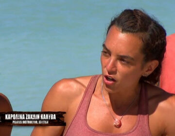 Survivor – Έξαλλη η Καρολίνα με την Ασημίνα: «Να μην αναφερθεί ξανά κάτι τέτοιο για την δική μου προσωπική ζωή»
