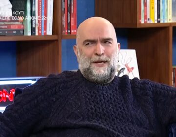Μπάμπης Στόκας: «Ήταν πρόβλημα αρχικά το Πυξ Λαξ γιατί κανείς δεν καταλάβαινε τι σημαίνει»