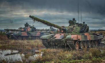 Ουκρανία: Η Πολωνία θα στείλει 60 εκσυγχρονισμένα άρματα μάχης επιπλέον από τα Leopard