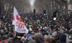Γαλλία: Κατά της μεταρρύθμισης του συνταξιοδοτικού συστήματος το 61% των πολιτών